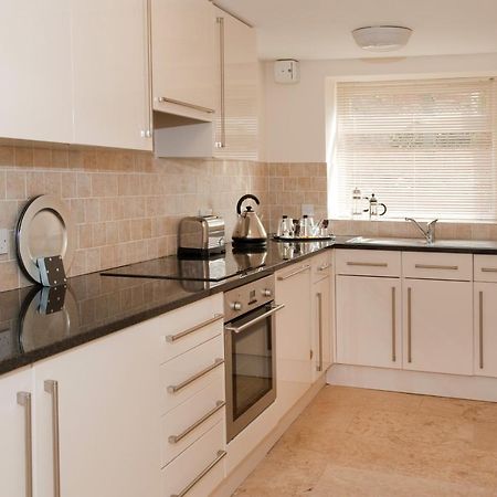 Albany House By Harrogate Serviced Apartments ภายนอก รูปภาพ