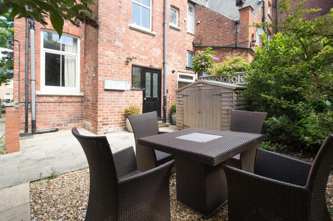 Albany House By Harrogate Serviced Apartments ภายนอก รูปภาพ