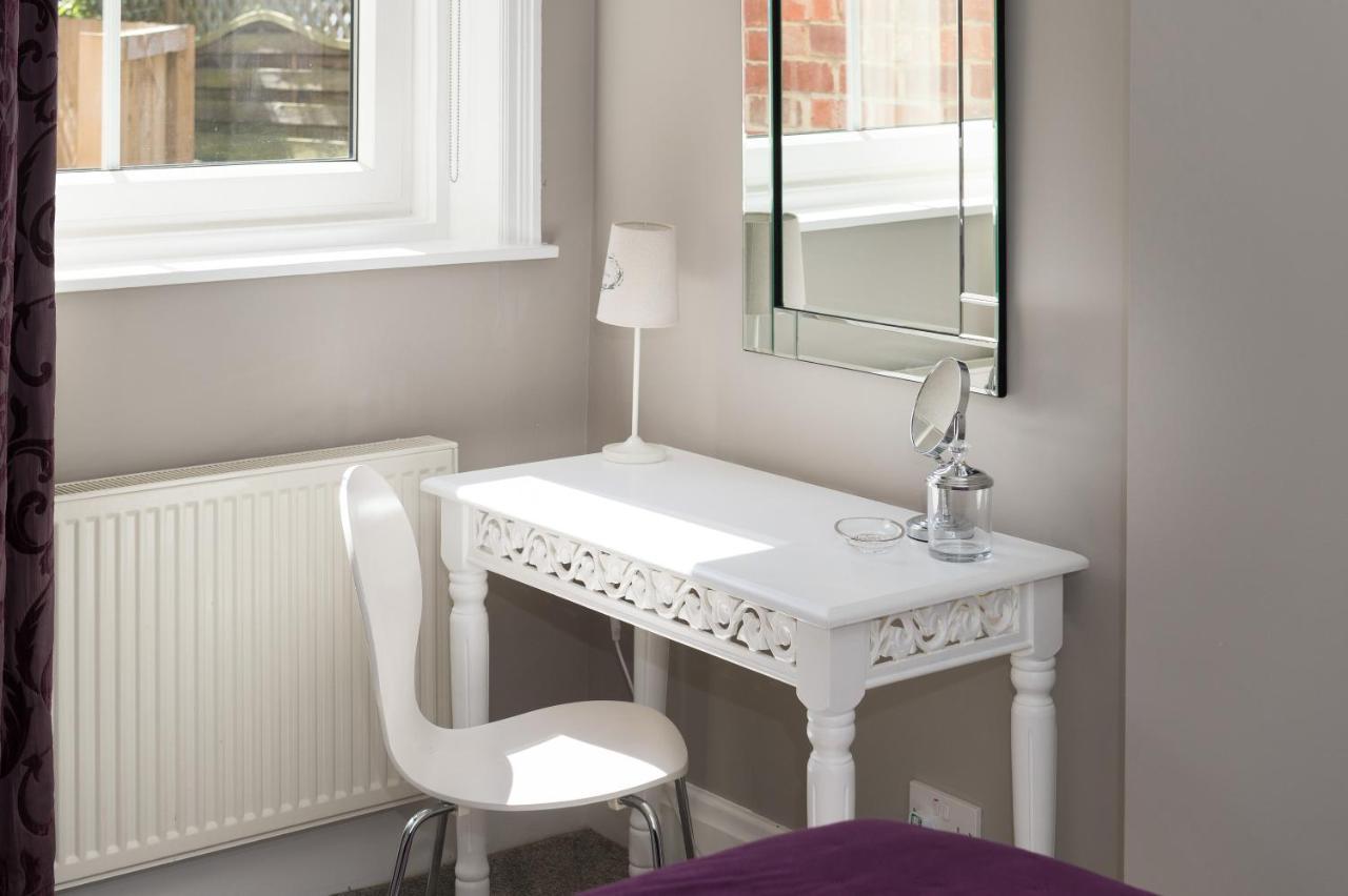 Albany House By Harrogate Serviced Apartments ภายนอก รูปภาพ